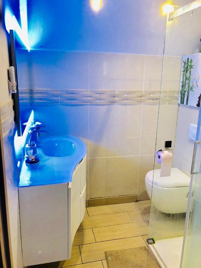 Chambres D'Hotes A Themes A 2,4Km Du Parc Magny-le-Hongre Exterior foto