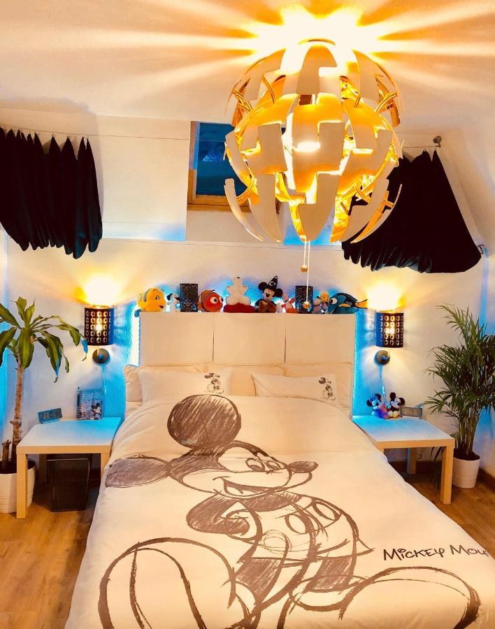 Chambres D'Hotes A Themes A 2,4Km Du Parc Magny-le-Hongre Exterior foto